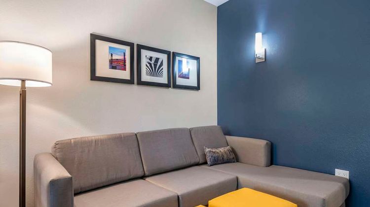 Comfort Inn & Suites Orange Park Suite