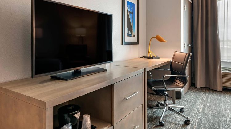 Comfort Inn & Suites Orange Park Room