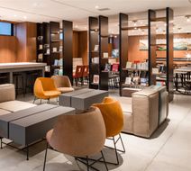 Comfort Hotel Kyoto Horikawagojo Lobby