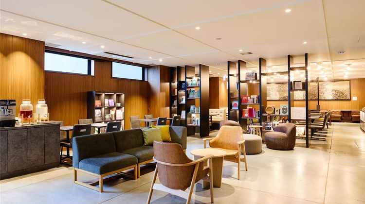 Comfort Hotel Kyoto Horikawagojo Lobby