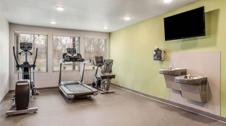 WoodSpring Stes University Research Park Health