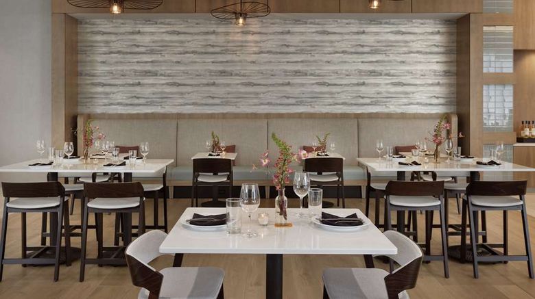 <b>Hilton Garden Inn North-Near the Domain Restaurant</b>. Images powered by <a href="https://iceportal.shijigroup.com/" title="IcePortal" target="_blank">IcePortal</a>.