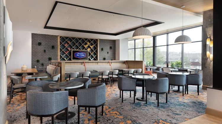 Hampton Inn & Suites Watertown Boston Lobby