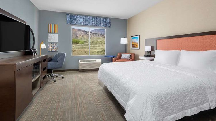 Hampton Inn & Suites Cody Room
