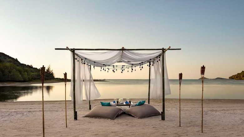 <b>Avani Samui Resort Beach</b>. Images powered by <a href="https://iceportal.shijigroup.com/" title="IcePortal" target="_blank">IcePortal</a>.