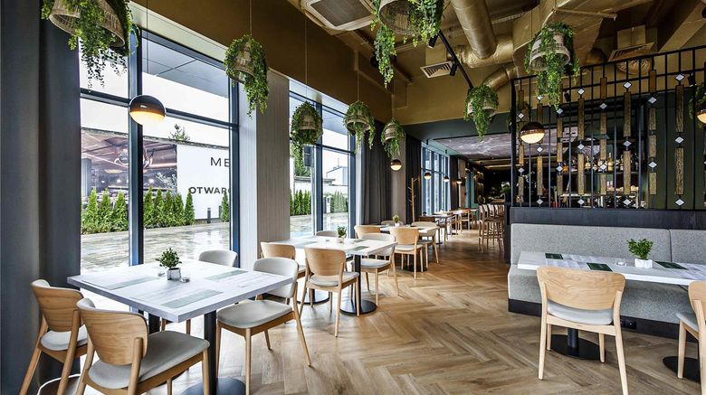 <b>Mercure Bialystok Restaurant</b>. Images powered by <a href="https://iceportal.shijigroup.com/" title="IcePortal" target="_blank">IcePortal</a>.