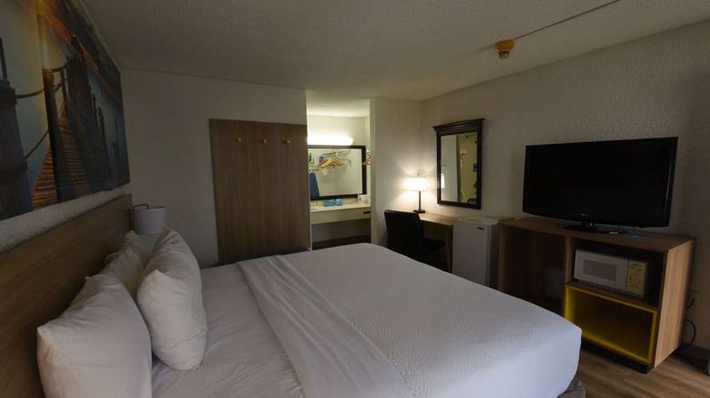 <b>Days Inn by Wyndham Stuart Room</b>. Images powered by <a href="https://iceportal.shijigroup.com/" title="IcePortal" target="_blank">IcePortal</a>.