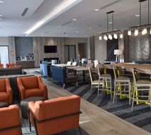 La Quinta Inn & Suites by Wyndham Lobby