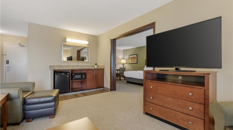 <b>Best Western Fairmont Suite</b>. Images powered by <a href="https://iceportal.shijigroup.com/" title="IcePortal" target="_blank">IcePortal</a>.
