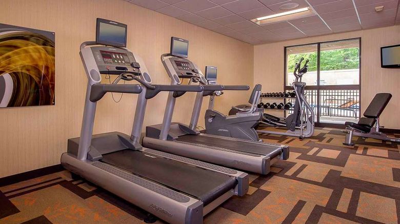 <b>Sonesta Select Durham Research Triangle Park Health</b>. Images powered by <a href="https://iceportal.shijigroup.com/" title="IcePortal" target="_blank">IcePortal</a>.