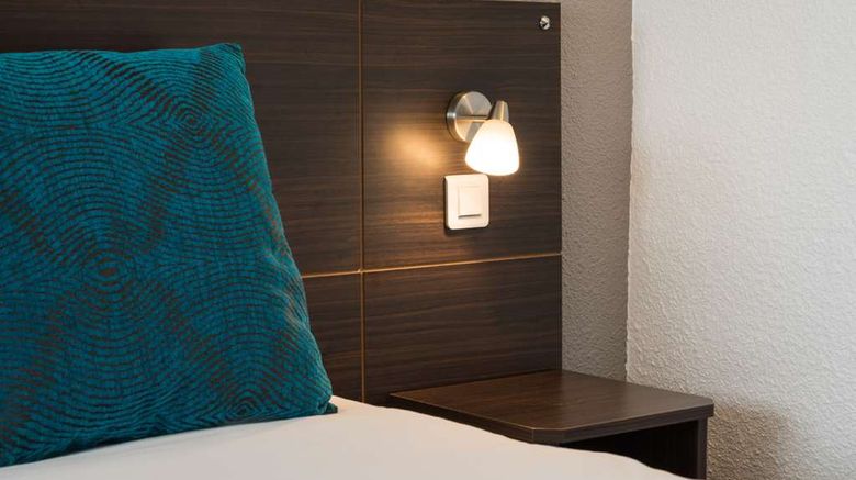 <b>Sure Hotel by Best Western Biarritz Apt Other</b>. Images powered by <a href="https://iceportal.shijigroup.com/" title="IcePortal" target="_blank">IcePortal</a>.