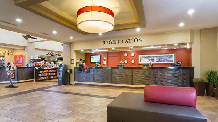 Rosen Inn Lake Buena Vista Lobby