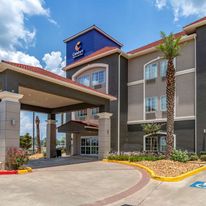 Comfort Inn & Suites Cleveland, TX
