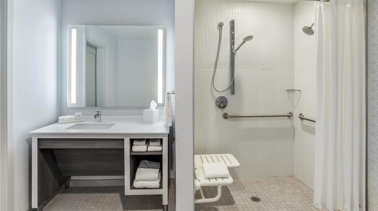 Embassy Suites Atlanta Midtown Room