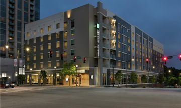 Embassy Suites Atlanta Midtown