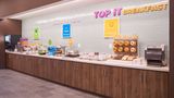 Tru by Hilton Pompano Beach Pier Restaurant
