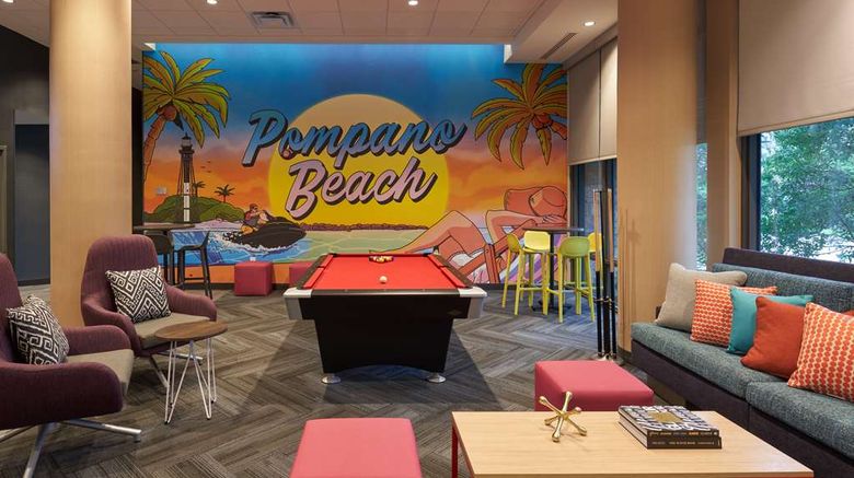 <b>Tru by Hilton Pompano Beach Pier Lobby</b>. Images powered by <a href="https://iceportal.shijigroup.com/" title="IcePortal" target="_blank">IcePortal</a>.