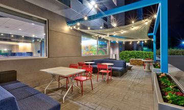 Tru by Hilton Comstock Park Grand Rapids