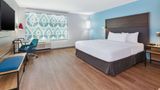 Tru by Hilton Comstock Park Grand Rapids Room