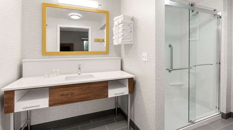 Hampton Inn & Suites Portland Tigard Room