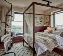 25Hours Hotel Das Tour Room