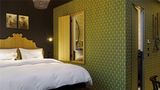 <b>25hours Hotel Royal Bavarian Room</b>. Images powered by <a href="https://iceportal.shijigroup.com/" title="IcePortal" target="_blank">IcePortal</a>.