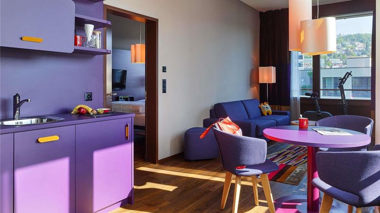 <b>25Hours Hotel Zurich West Suite</b>. Images powered by <a href="https://iceportal.shijigroup.com/" title="IcePortal" target="_blank">IcePortal</a>.