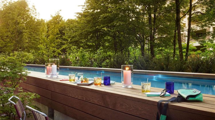 25Hours Hotel Zurich West Pool