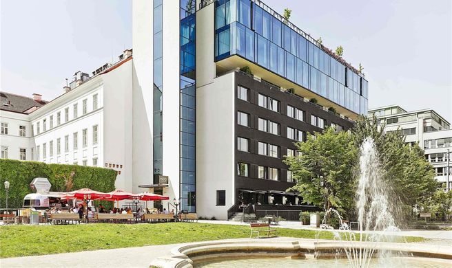 25hours Hotel Museums Quartier Exterior