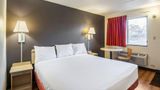 <b>Rodeway Inn Dubuque Room</b>. Images powered by <a href="https://iceportal.shijigroup.com/" title="IcePortal" target="_blank">IcePortal</a>.