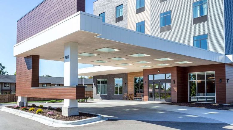 <b>Baymont by Wyndham Madison South Exterior</b>. Images powered by <a href="https://iceportal.shijigroup.com/" title="IcePortal" target="_blank">IcePortal</a>.