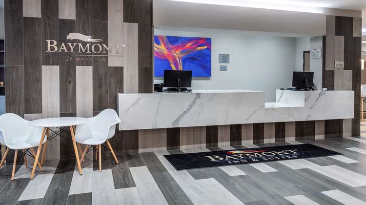 Baymont by Wyndham Madison South Lobby