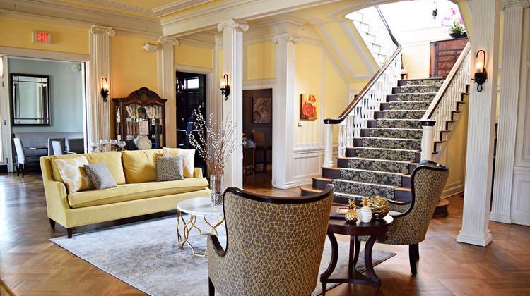 JH Adams Inn Trademark Collection Lobby