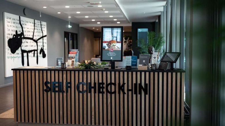 <b>Best Western Plus Oslo Airport Lobby</b>. Images powered by <a href="https://iceportal.shijigroup.com/" title="IcePortal" target="_blank">IcePortal</a>.