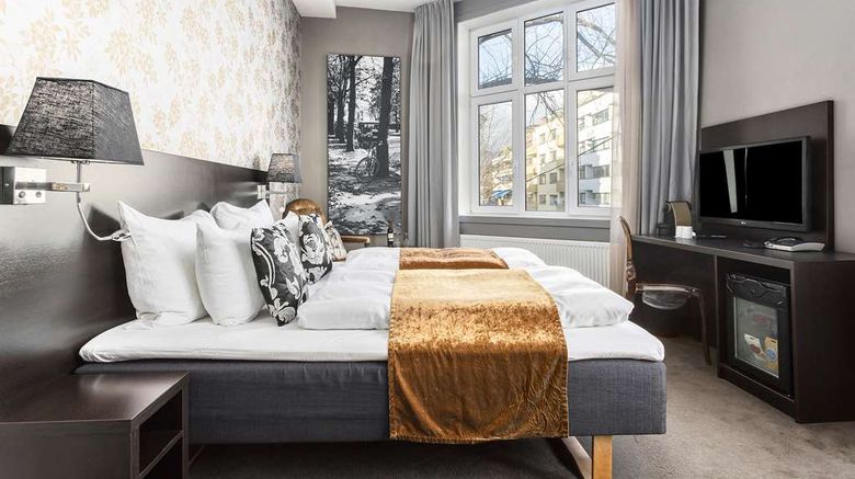 <b>Saga Hotel Oslo Room</b>. Images powered by <a href="https://iceportal.shijigroup.com/" title="IcePortal" target="_blank">IcePortal</a>.