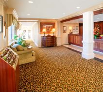 Clarion Hotel & Suites Convention Center Lobby