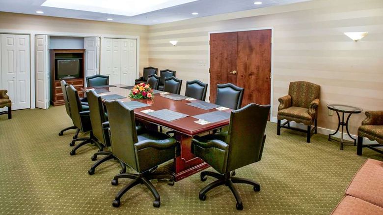 <b>Clarion Hotel & Suites Convention Center Meeting</b>. Images powered by <a href="https://iceportal.shijigroup.com/" title="IcePortal" target="_blank">IcePortal</a>.