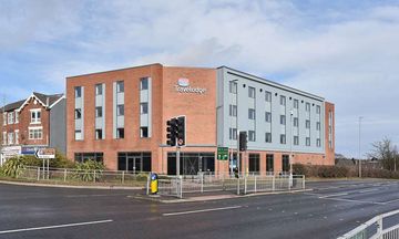 Travelodge Mansfield Town Centre