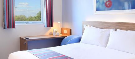 Travelodge Mansfield Town Centre Room