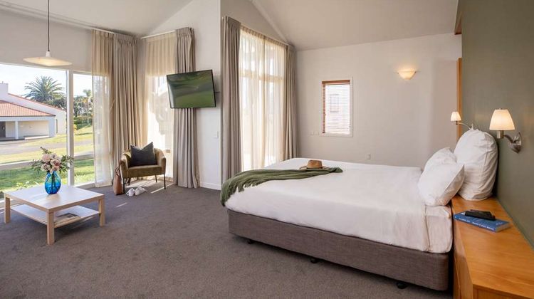 Rydges Formosa Golf Resort Suite