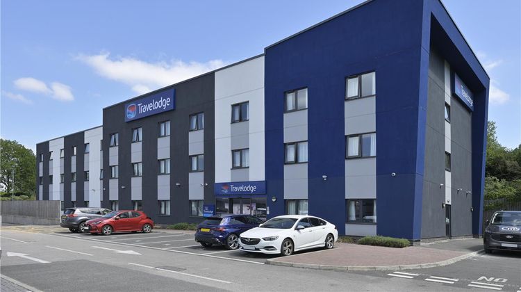 Travelodge Rochdale Exterior