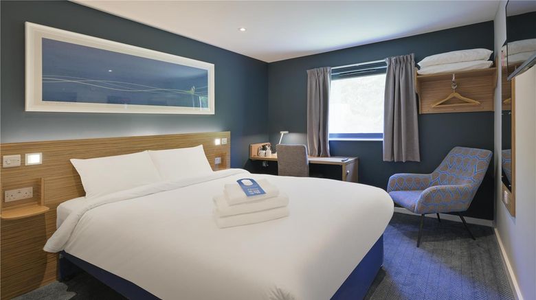 <b>Travelodge Rochdale Room</b>. Images powered by <a href="https://iceportal.shijigroup.com/" title="IcePortal" target="_blank">IcePortal</a>.