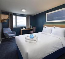 Travelodge Rochdale Room