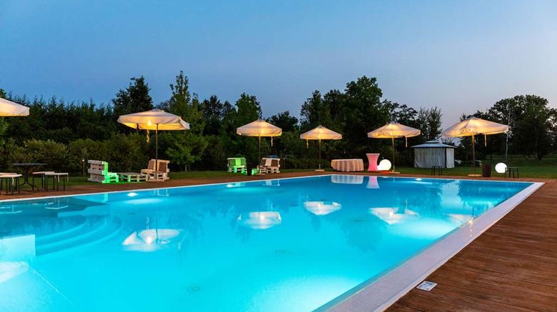 <b>Villa Barbarich Venice Mestre Pool</b>. Images powered by <a href="https://iceportal.shijigroup.com/" title="IcePortal" target="_blank">IcePortal</a>.