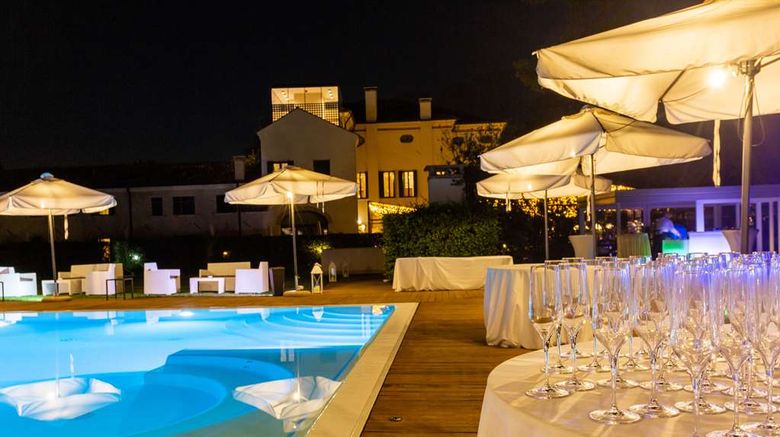 <b>Villa Barbarich Venice Mestre Pool</b>. Images powered by <a href="https://iceportal.shijigroup.com/" title="IcePortal" target="_blank">IcePortal</a>.