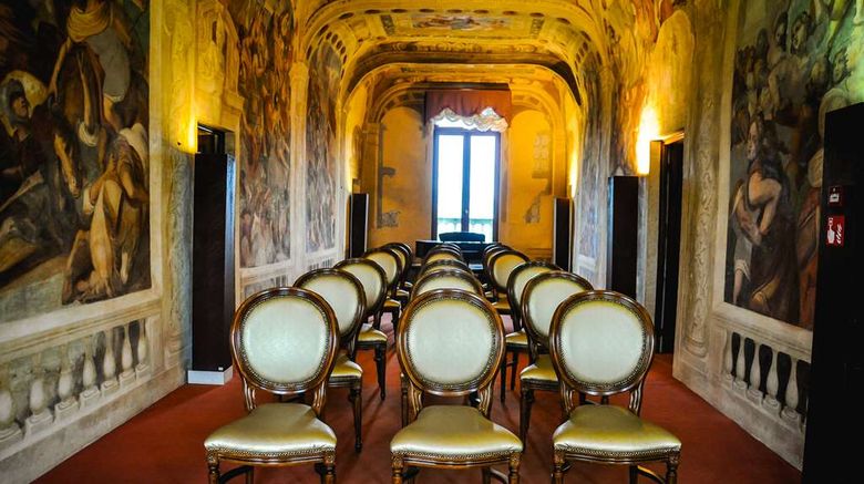 <b>Villa Barbarich Venice Mestre Meeting</b>. Images powered by <a href="https://iceportal.shijigroup.com/" title="IcePortal" target="_blank">IcePortal</a>.