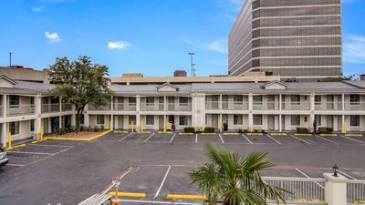 Quality Inn & Suites