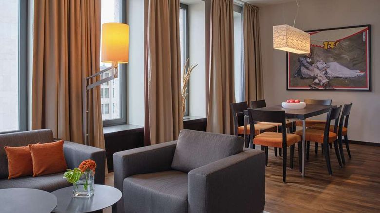 <b>Dorint Kurfurstendamm Berlin Suite</b>. Images powered by <a href="https://iceportal.shijigroup.com/" title="IcePortal" target="_blank">IcePortal</a>.