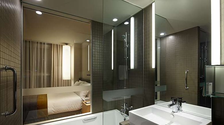 <b>Shilla Stay Yeoksam Room</b>. Images powered by <a href="https://iceportal.shijigroup.com/" title="IcePortal" target="_blank">IcePortal</a>.