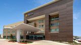 La Quinta Inn & Suites by Wyndham Exterior